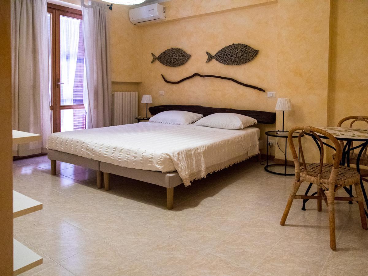 Hotel Il Sestante Civitanova Marche Exterior foto